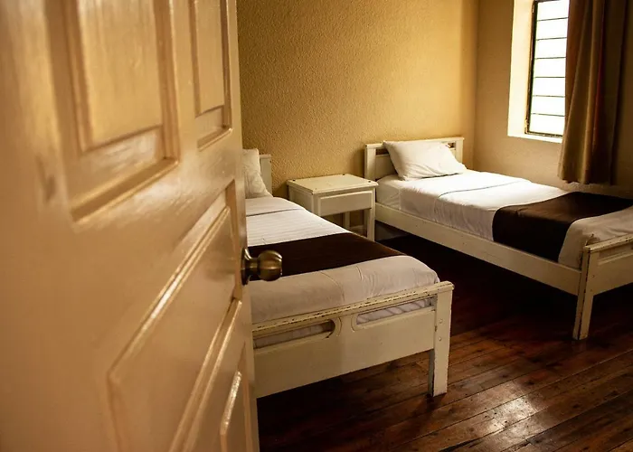 Hostal Loro Verde